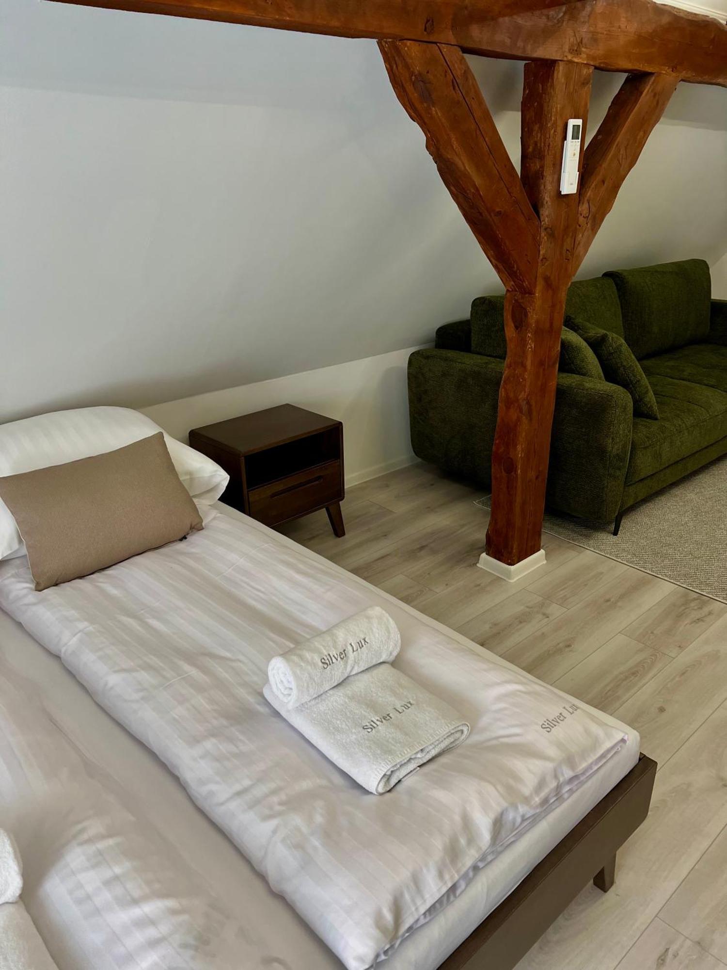 Ferienwohnung Osada Gesin Zabor Exterior foto